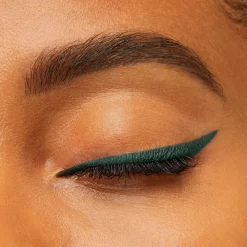 Contour Clubbing Waterproof Oogpotlood Green Comes True 70 1.2 gr^Bourjois