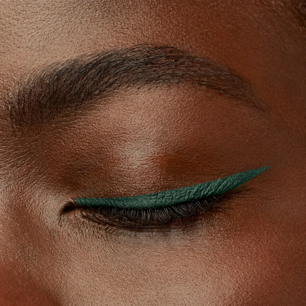 Contour Clubbing Waterproof Oogpotlood Green Comes True 70 1.2 gr^Bourjois