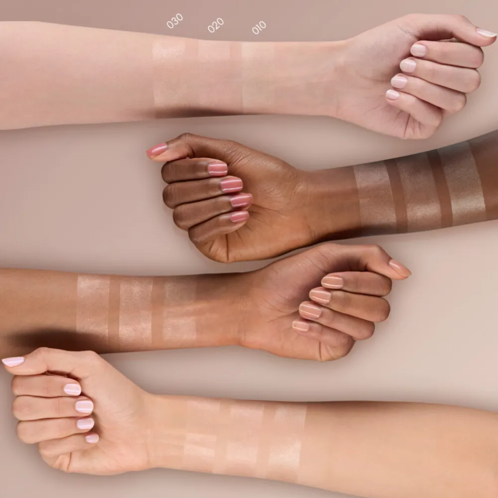 Highlighter<Catrice All Over Glow Tint 020 Keep Blushing 15 ml