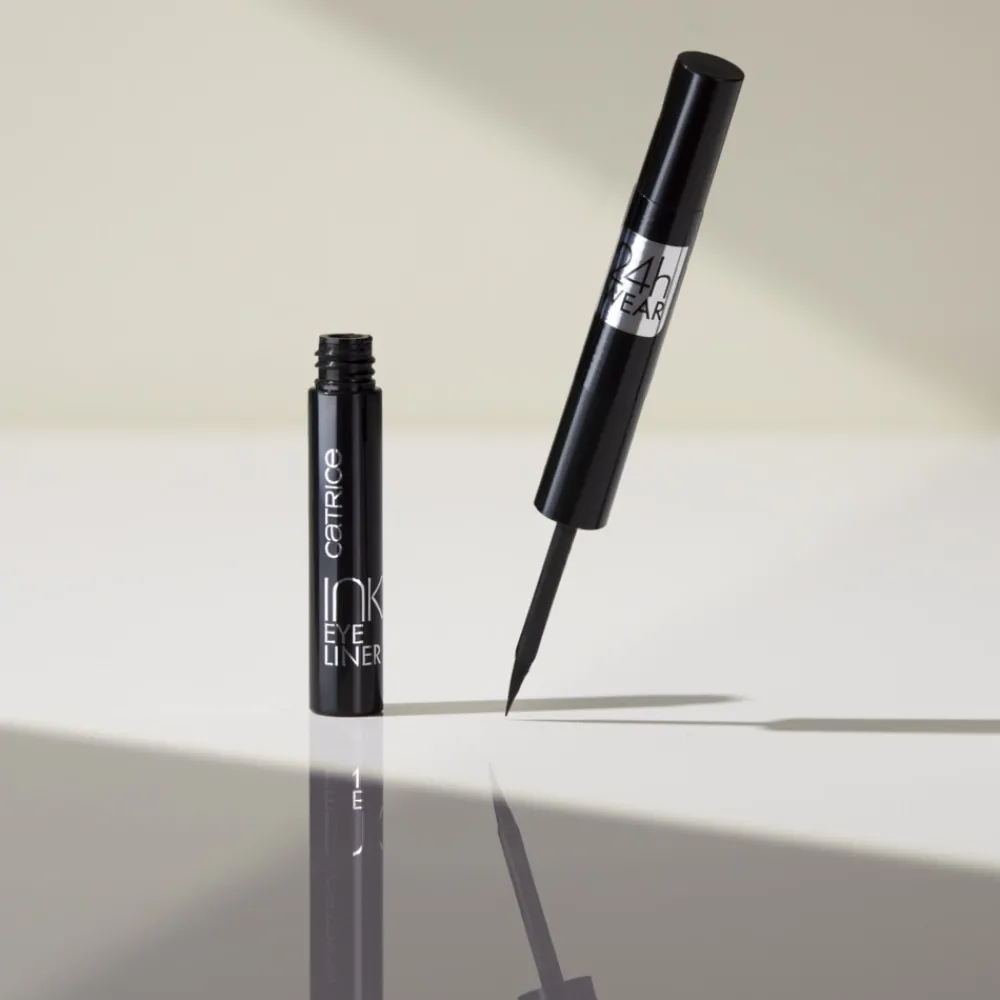 Best Ink Eyeliner 010 Best in Black 1,7 ml Eyeliner