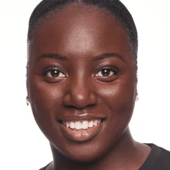 Foundation<Catrice Invisible Cover Foundation 092C 30 ml