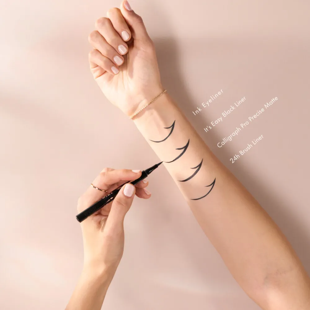It's Easy Black Liner 010 Blackest Black 1 ml^Catrice