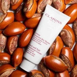 Handverzorging<Clarins Hand & Nail Treatment Handverzorging 100 ml