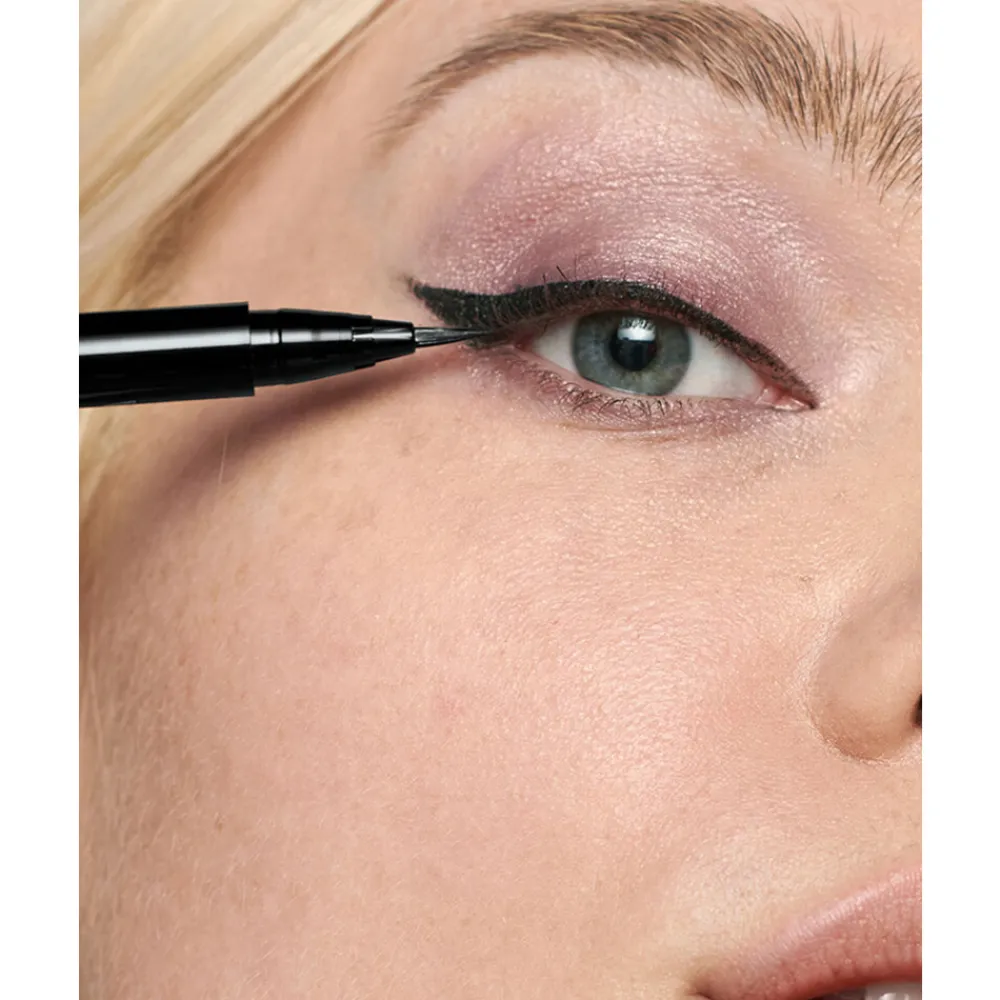High Impact Easy Liquid Eyeliner 01 Black 0,67 gr^Clinique Outlet