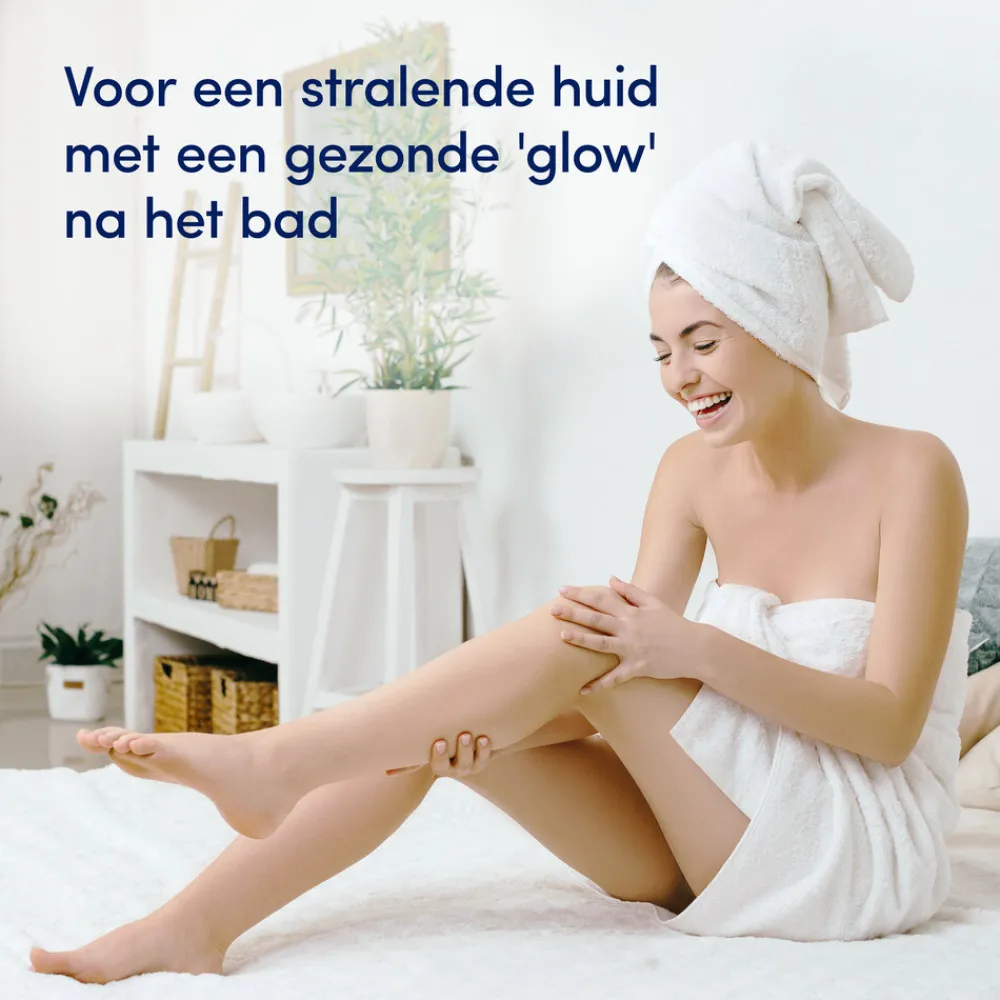 Bath Therapy Glow Bodyscrub 295 ml^Dove New