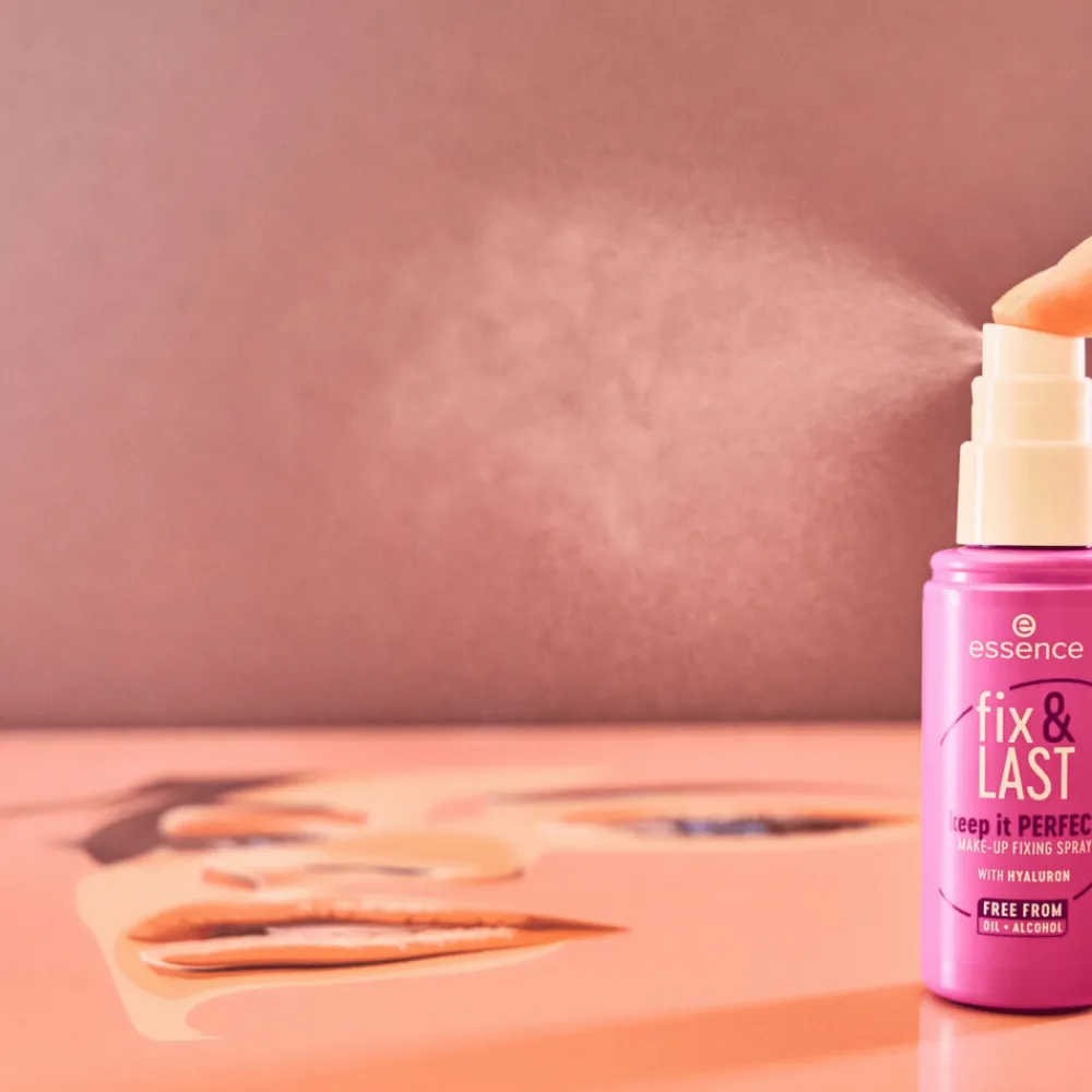 Fix & Last Make-Up Fixing Spray Keep It Perfect 50 ml^essence