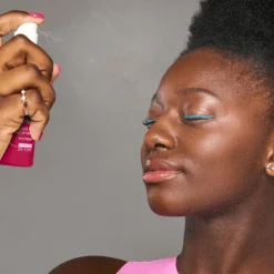 Settingspray<essence Fix & Last Make-Up Fixing Spray Instant Matte 50 ml