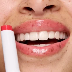 Juicy Bomb Glossy Butter Balm 01 One In A Melon 2,5 gr Lipgloss