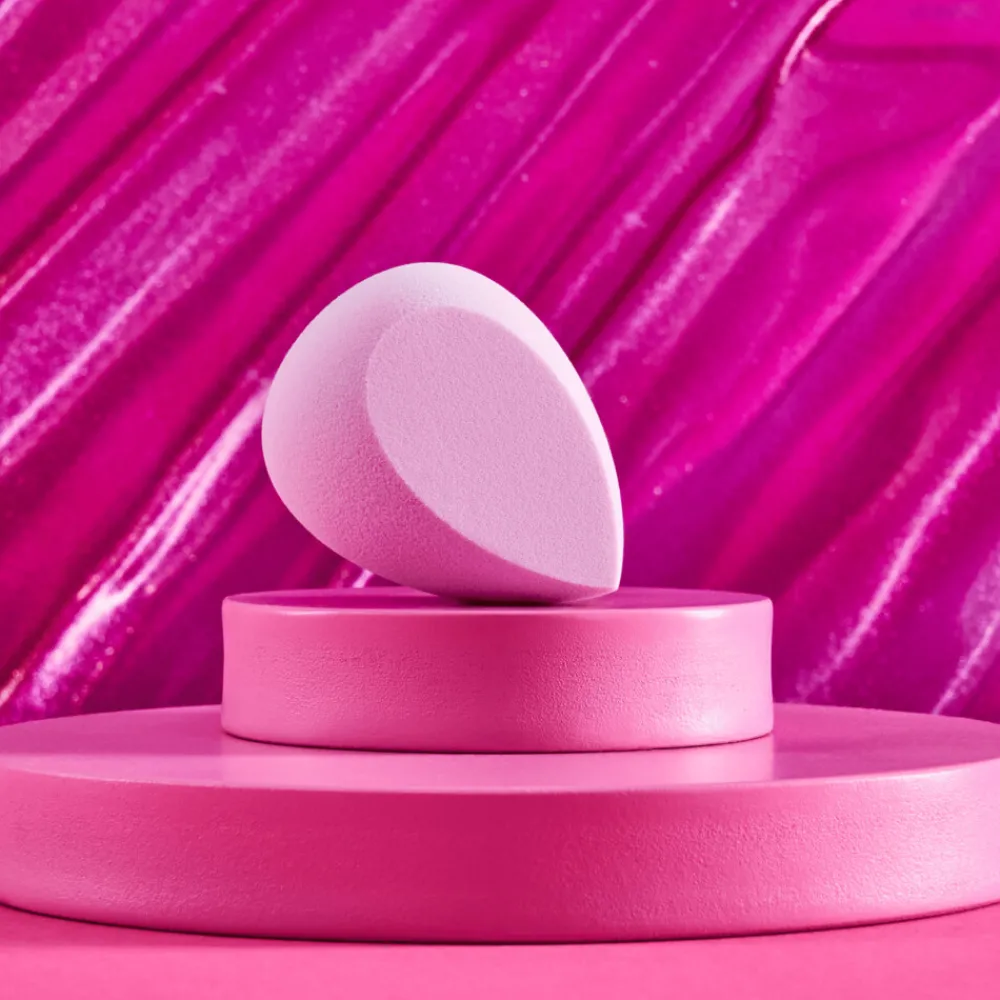 Make Up & Baking Sponge 01 Dab & Blend^essence