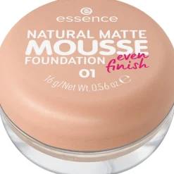 Natural Matte Mousse Foundation 01 16 gr^essence New