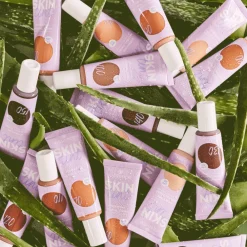 Foundation<essence SKIN Tint 20 30 ml