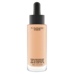 Studio Waterweight Foundation SPF 30 NC35 30 ml^MAC Cosmetics Sale