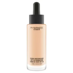 Studio Waterweight Foundation SPF 30 NW15 30 ml^MAC Cosmetics Clearance