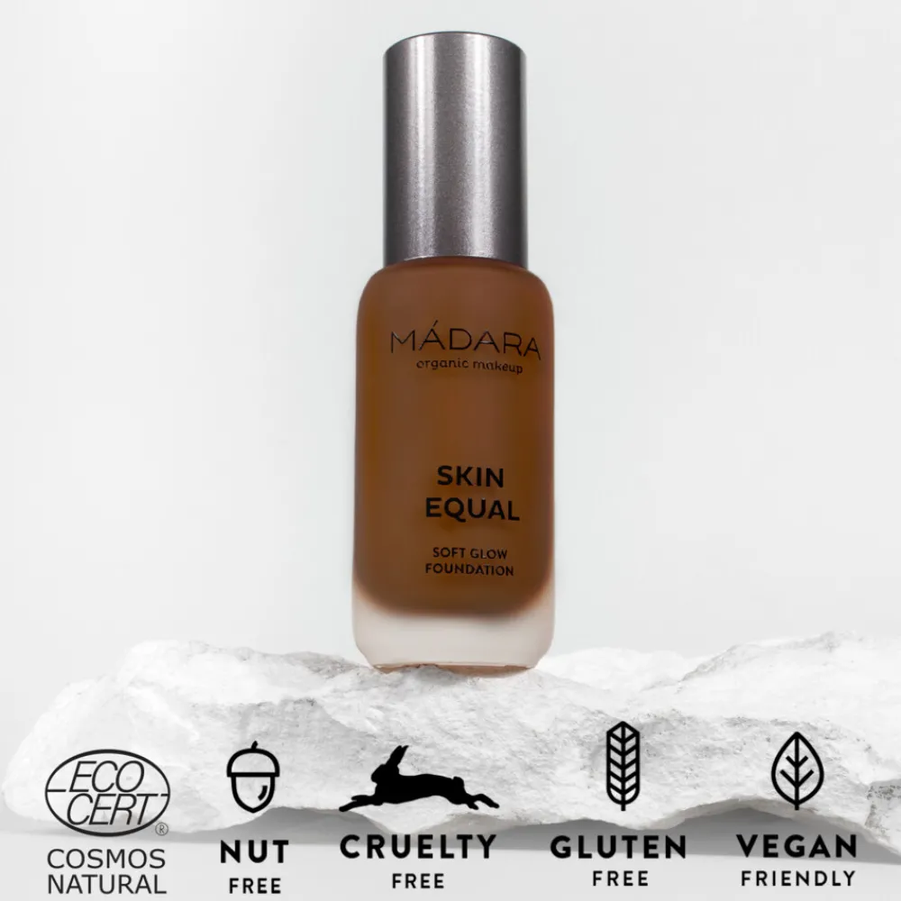 Foundation<Madara Skin Equal Soft Glow Foundation SPF 15 100 Mocha 30 ml