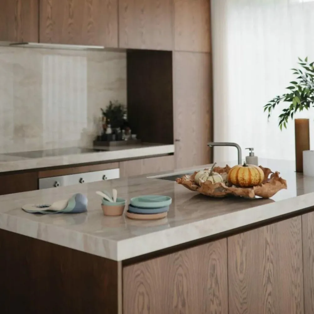 Slabbetje met Opvangbakje Cambridge Blue^Mushie Best