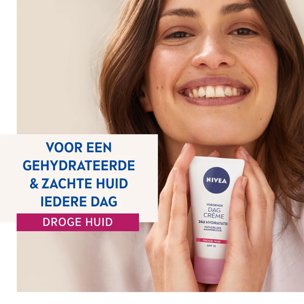 Dag- & Nachtcrème<NIVEA Dagcrème Voedend SPF 15 50 ml