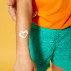 Lichaamsverzorging|Zonnebrand<NIVEA Sun Babies & Kids Sensitive Protect Zonnemelk SPF 50+ 200 ml