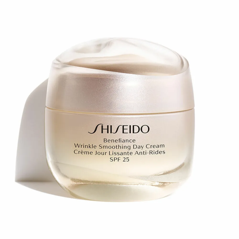 Dag- & Nachtcrème<Shiseido Benefiance Wrinkle Smoothing Day Cream SPF25 50 ml