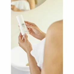 Anti-Transpirant Extra Dry Zen White Lotus Spray 75 ml^Therme Clearance