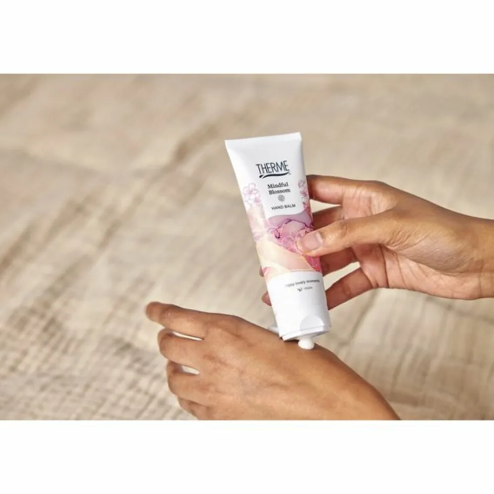Handbalsem Mindful Blossom 75 ml^Therme