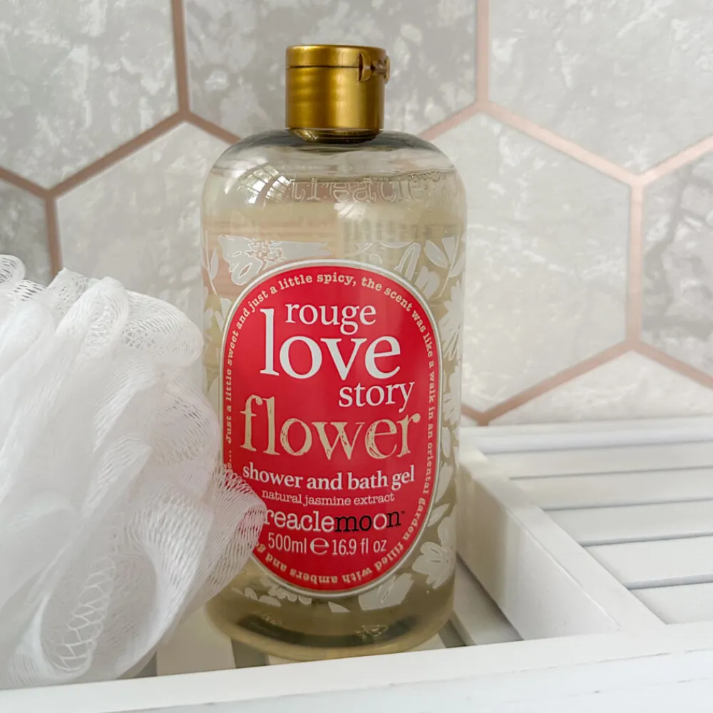 New Rouge Love Story Bad en Douchegel 500 ml Bad & Douche