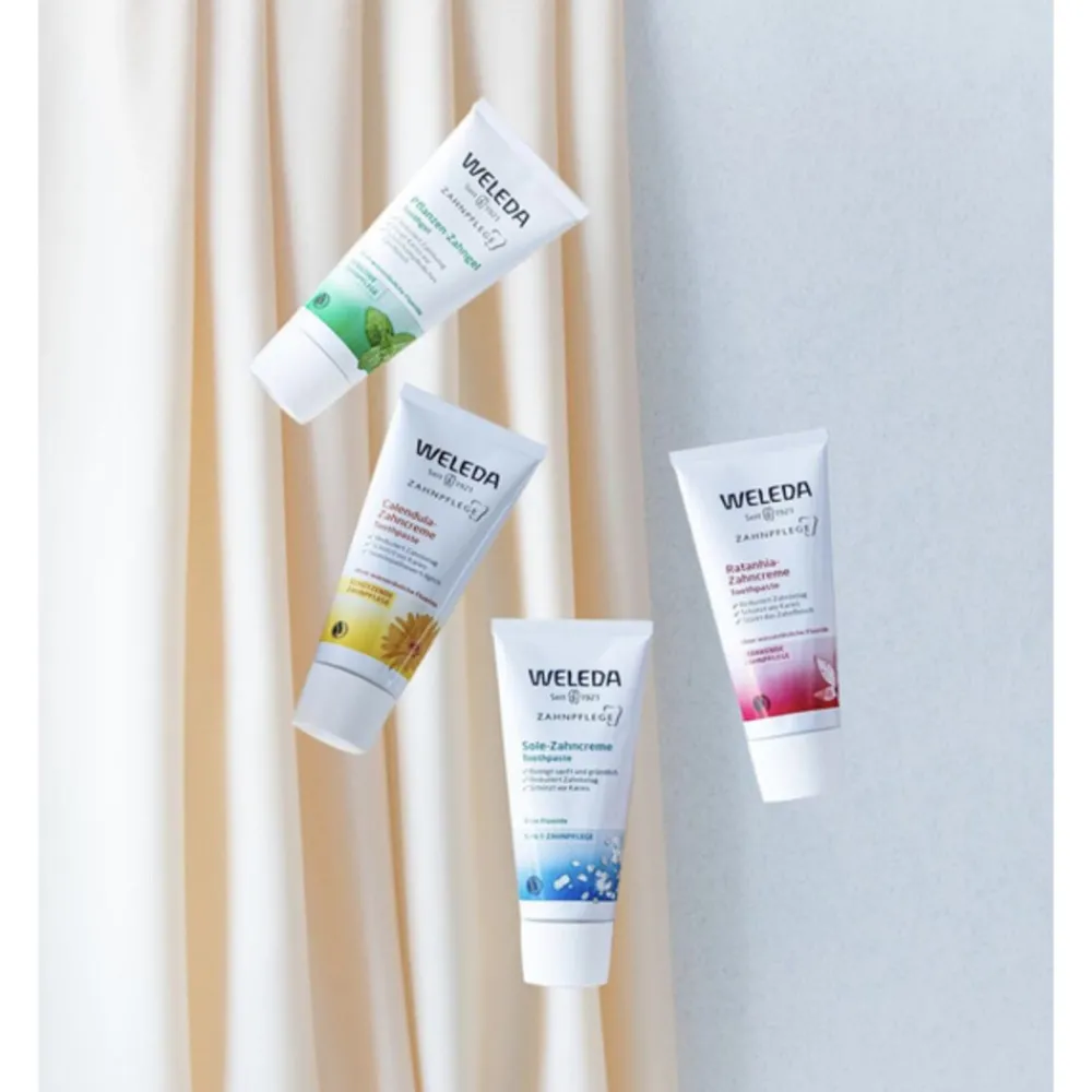 New Tandpasta Planten 75 ml Spoelen & Poetsen