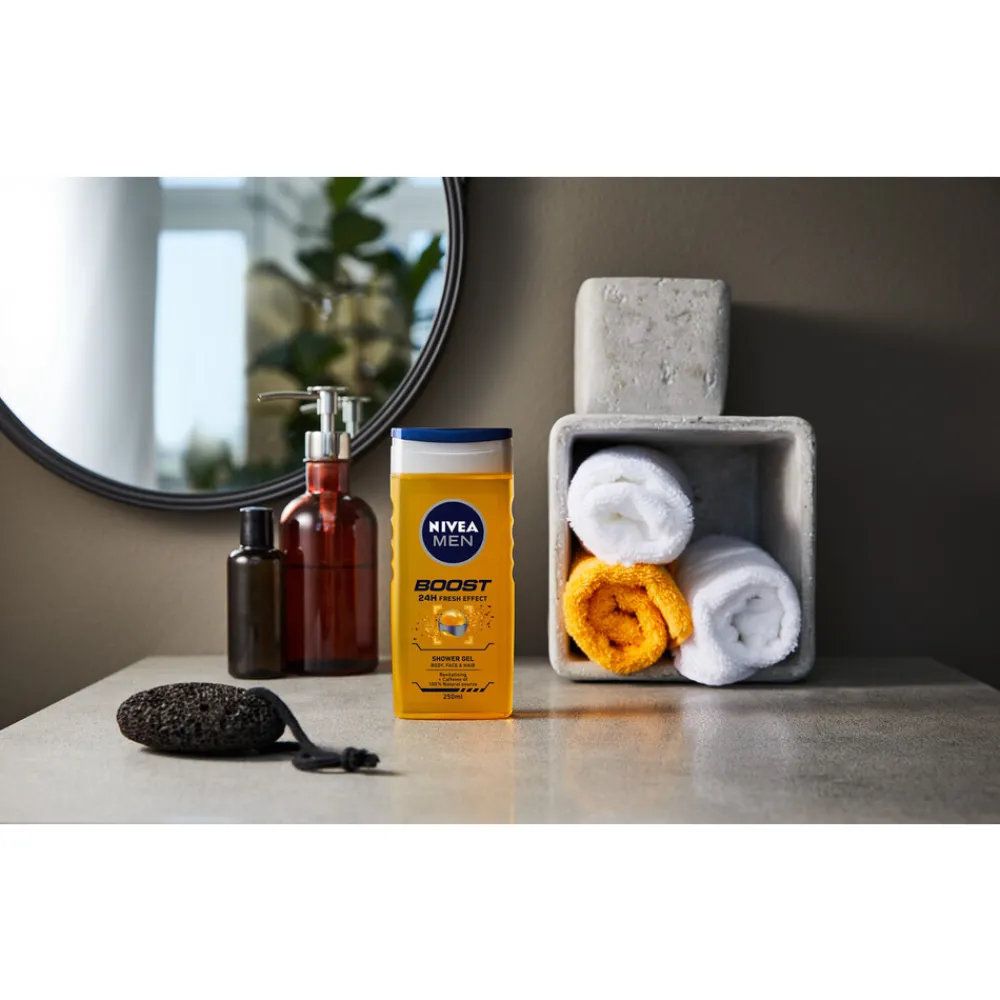 Bad & Douche<NIVEA Men 6x Boost Douchegel 250 ml