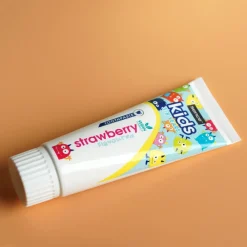 6x Fresh Tandpasta Kids Strawberry 75 ml^Sence Sale
