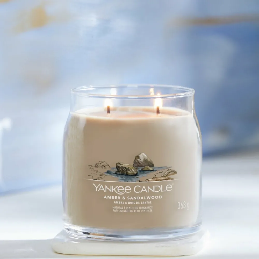 Kaarsen|Geurkaarsen<Yankee Candle Geurkaars Medium Jar Amber & Sandalwood 368 gr