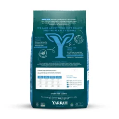 Kattenvoer<Yarrah Bio Kattenvoer Adult Vis 2,4 kg